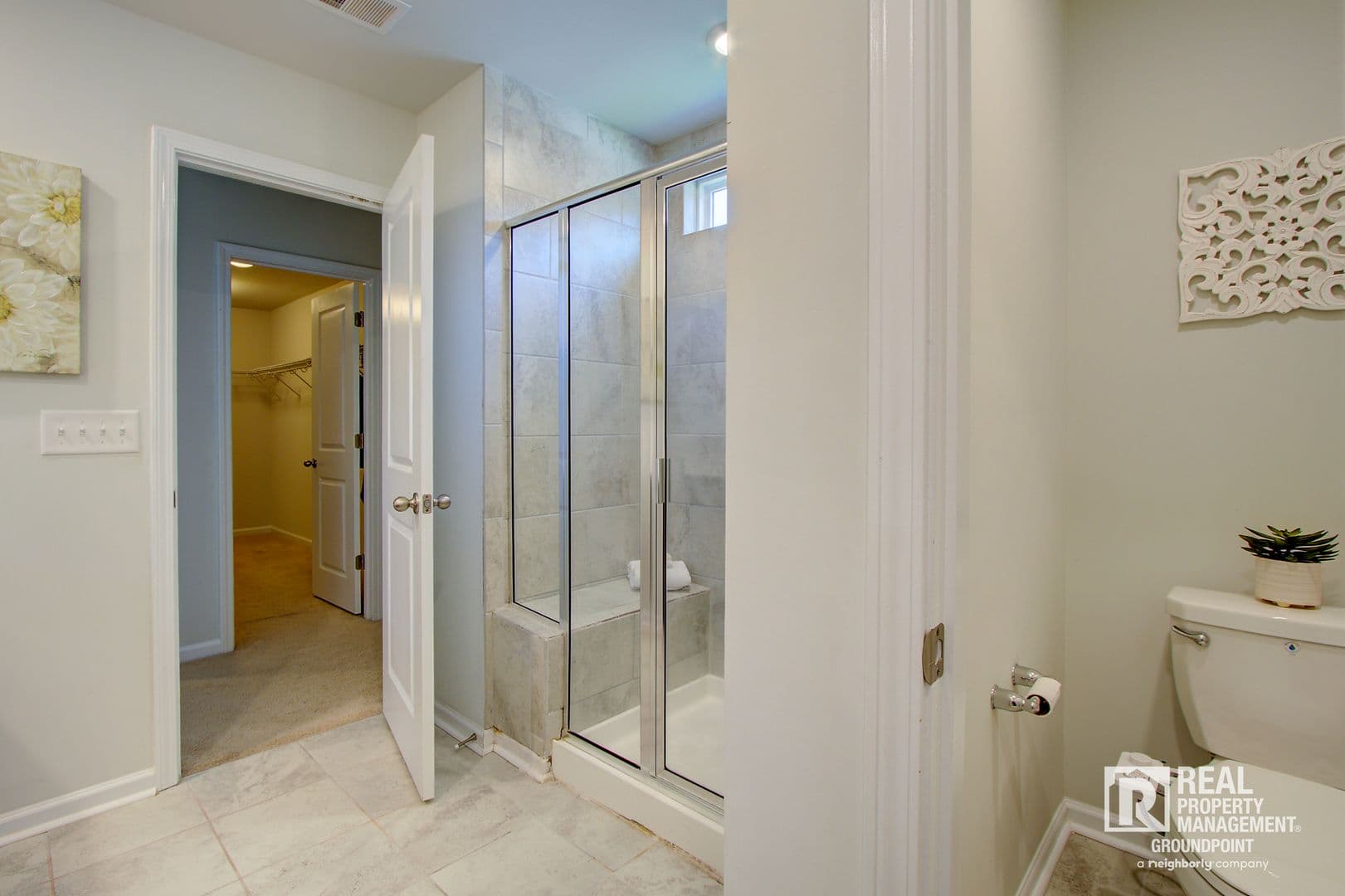 Ladson House: 9978 Winged Elm St