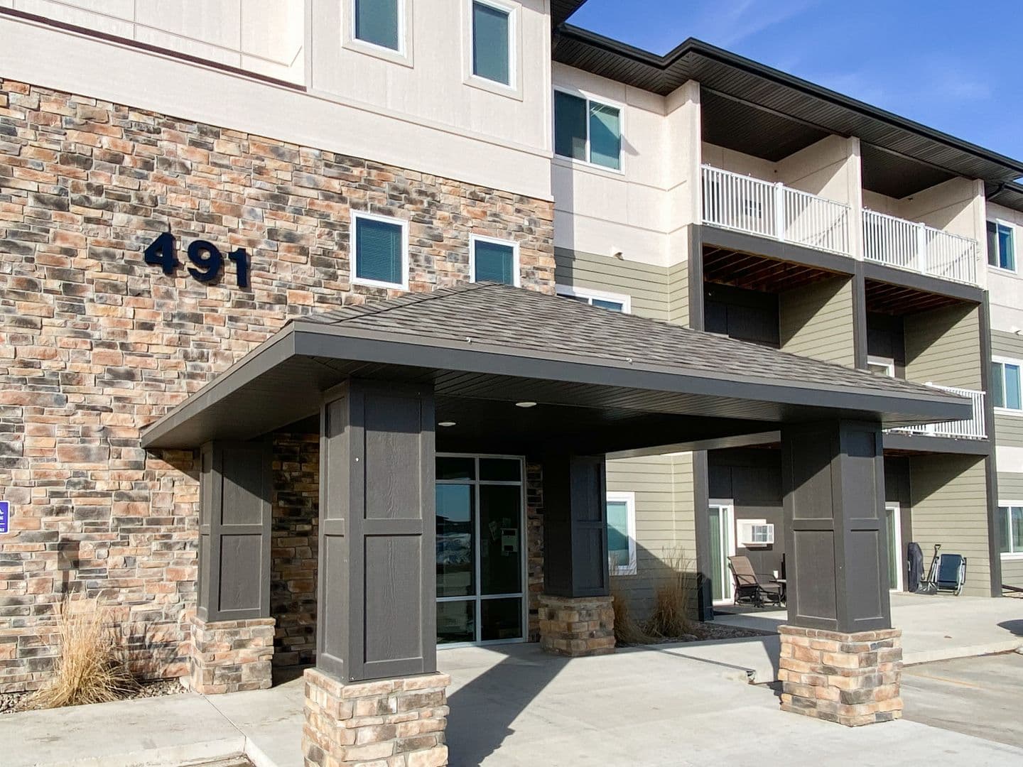 Sheldon Apartment: 491 Prairie Trail Rd