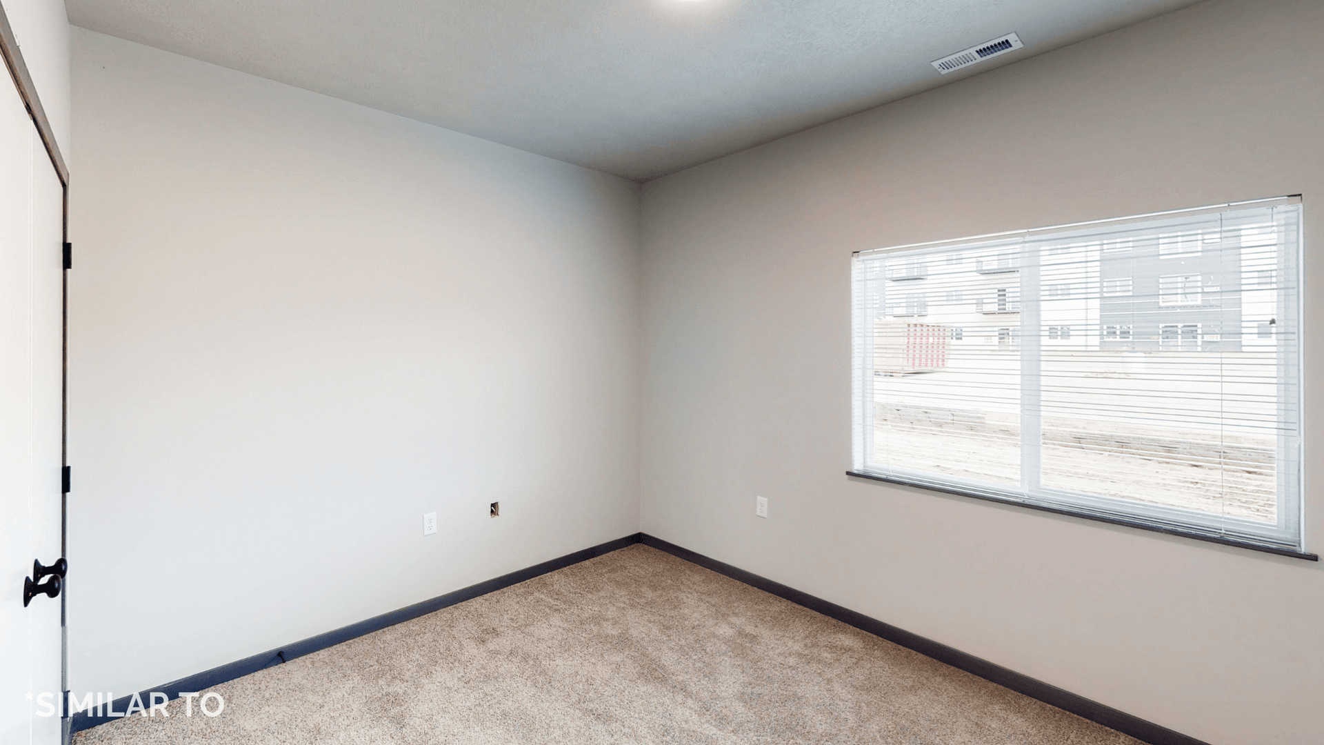 Sioux City Apartment: 5800 Sunnybrook Plaza