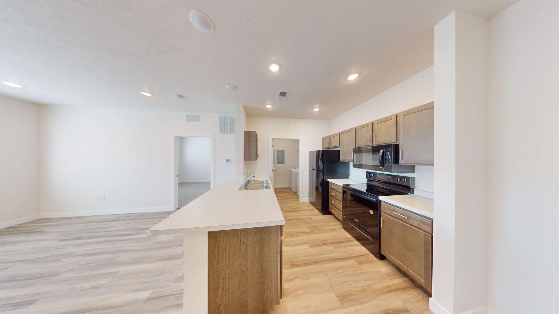 Sioux City Apartment: 1720 Morningside Ave