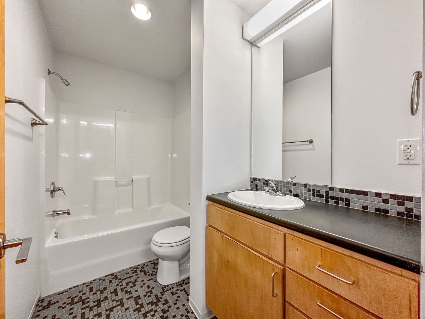 Des Moines Apartment: 405 6th Avenue