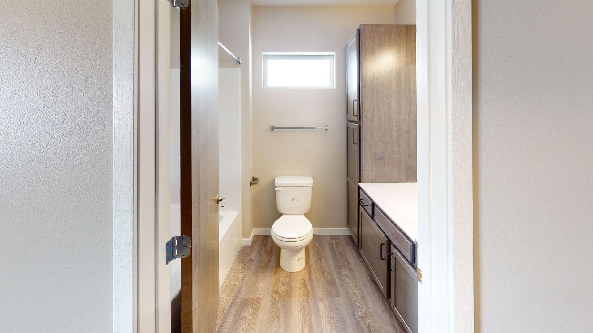 Sioux Falls Apartment: 1065 E 77th Street