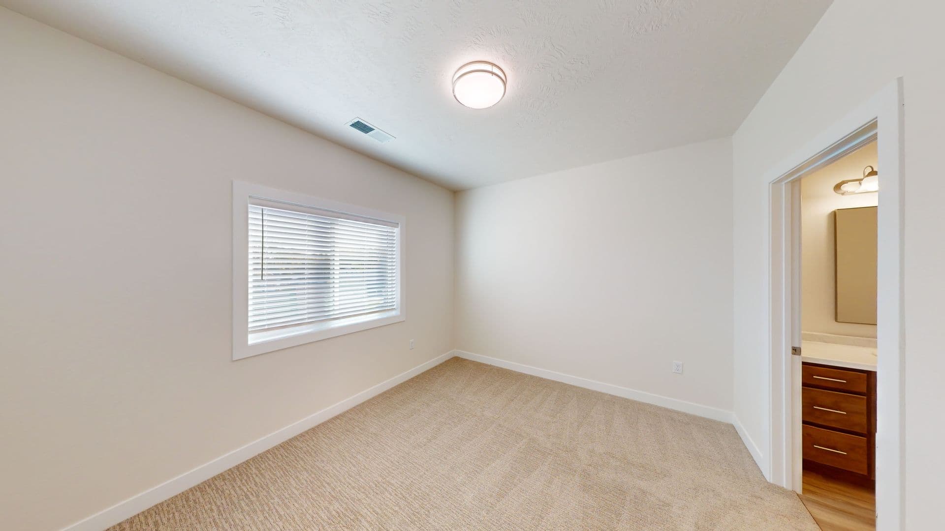 Sioux City Apartment: 1720 Morningside Ave