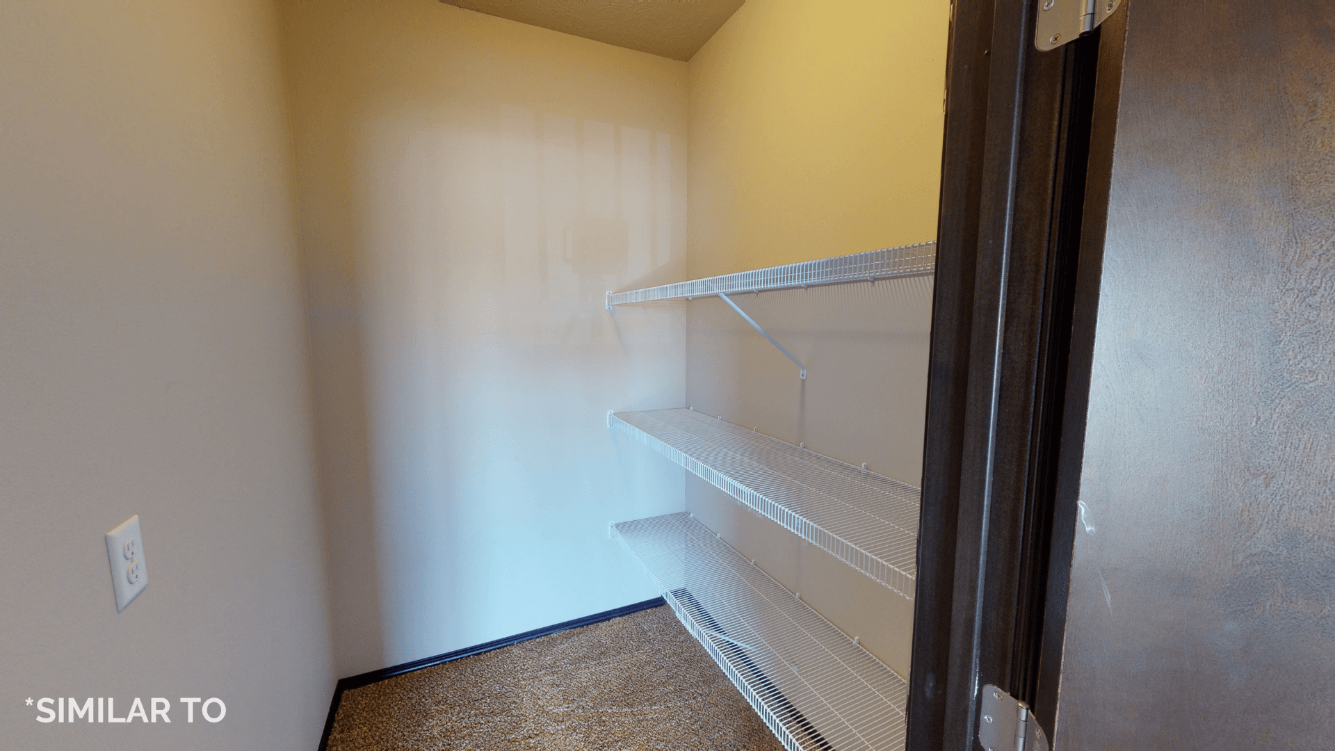 Spirit Lake Apartment: 4200 Sunner Ave.