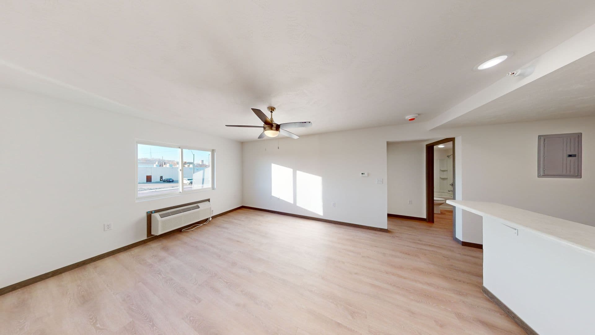 Sioux City Apartment: 130 Nebraska St