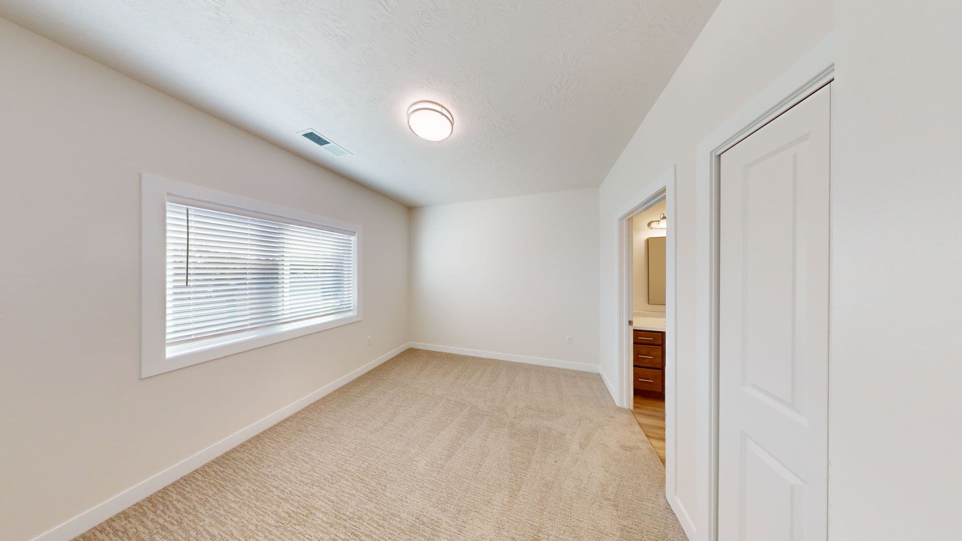 Sioux City Apartment: 1720 Morningside Ave