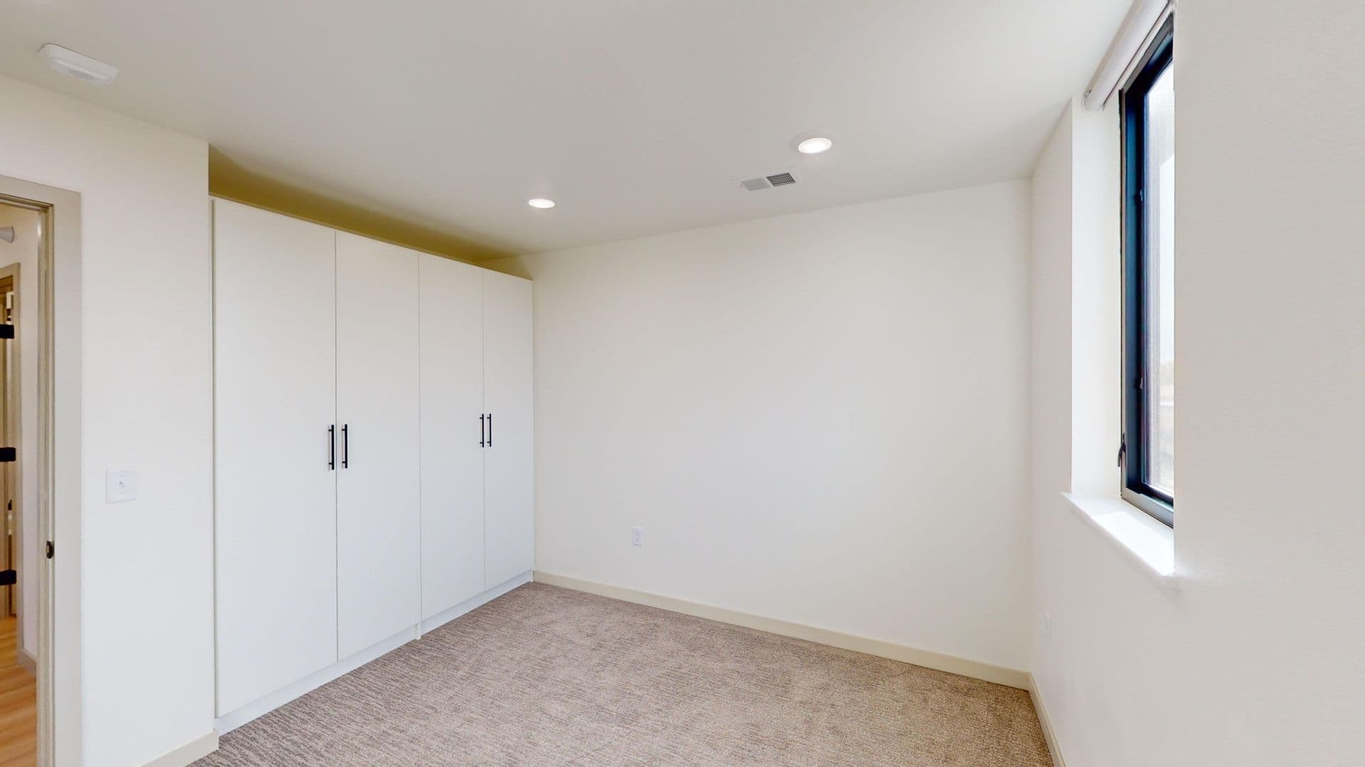 Sioux Falls Apartment: 3100 E Autumn Blaze Street
