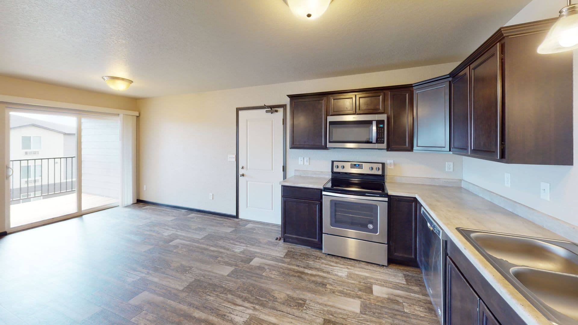 Rapid City Apartment: 3220 Champion Dr