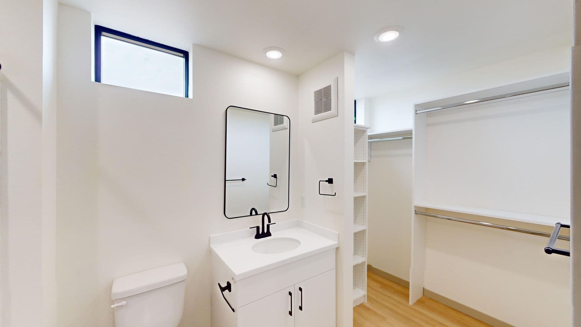 Sioux Falls Apartment: 3100 E Autumn Blaze Street