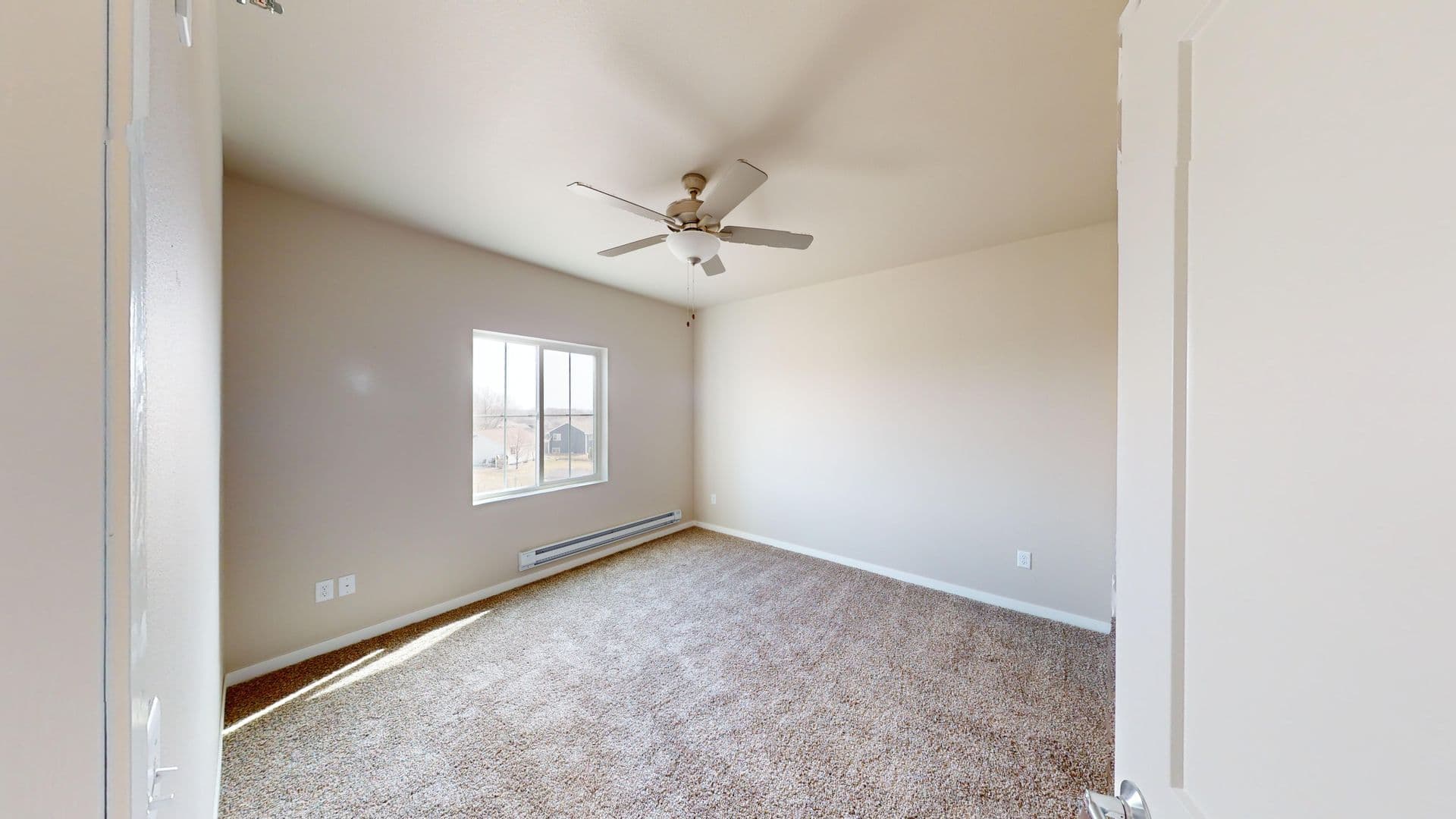 Sioux Falls Apartment: 4200 N Marion Road
