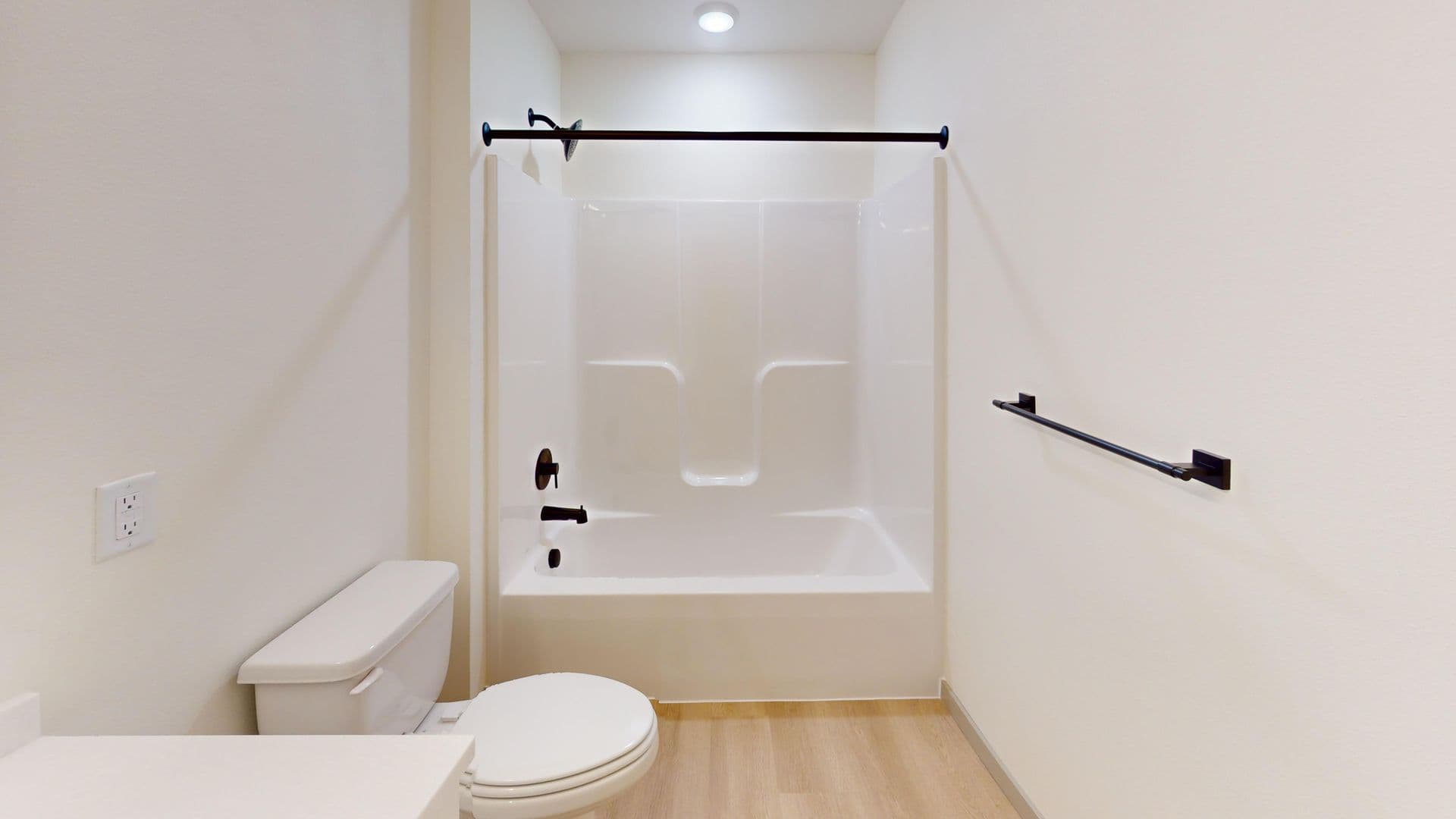 Sioux Falls Apartment: 1117 N. Career Avenue
