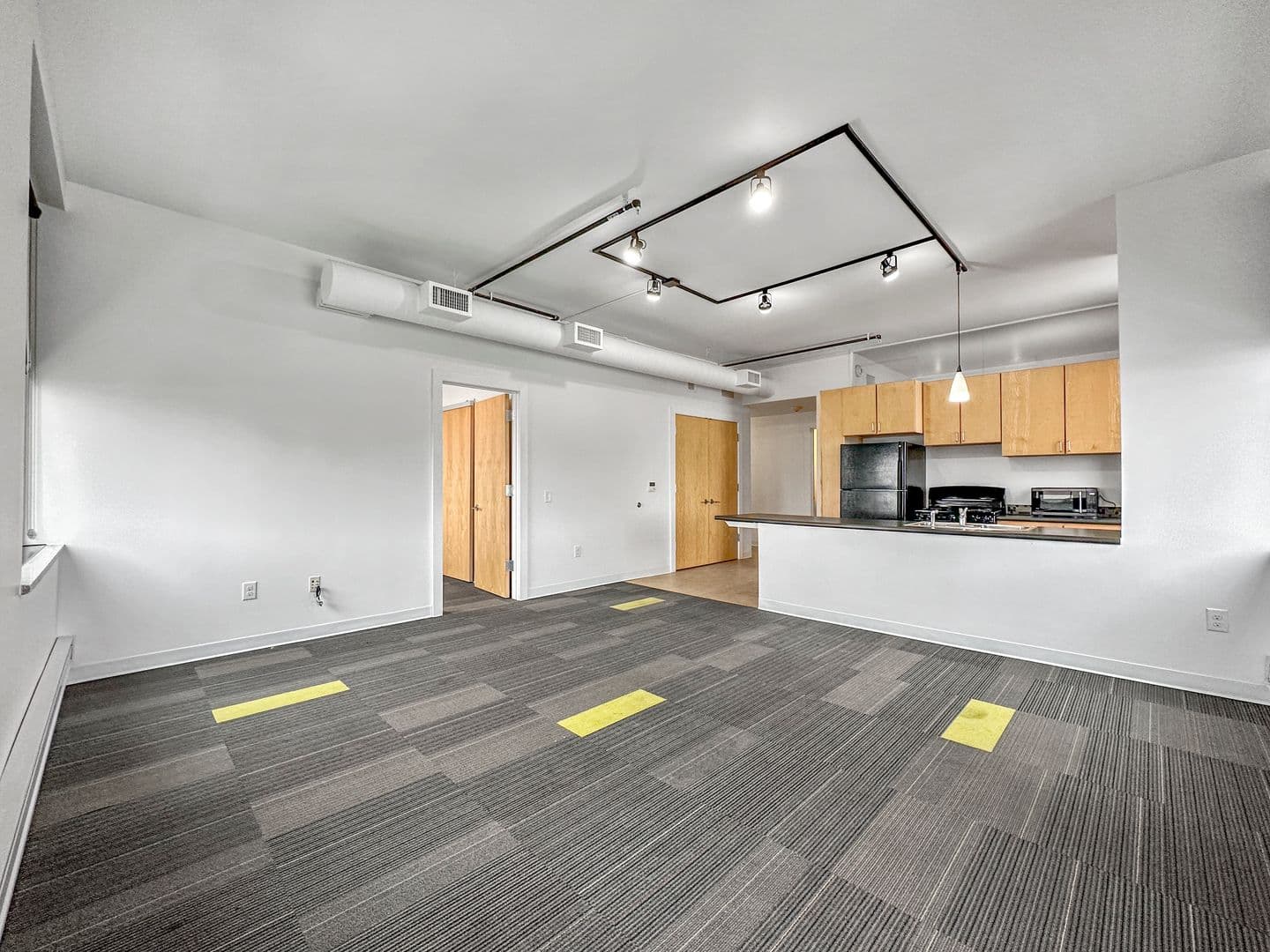 Des Moines Apartment: 405 6th Avenue