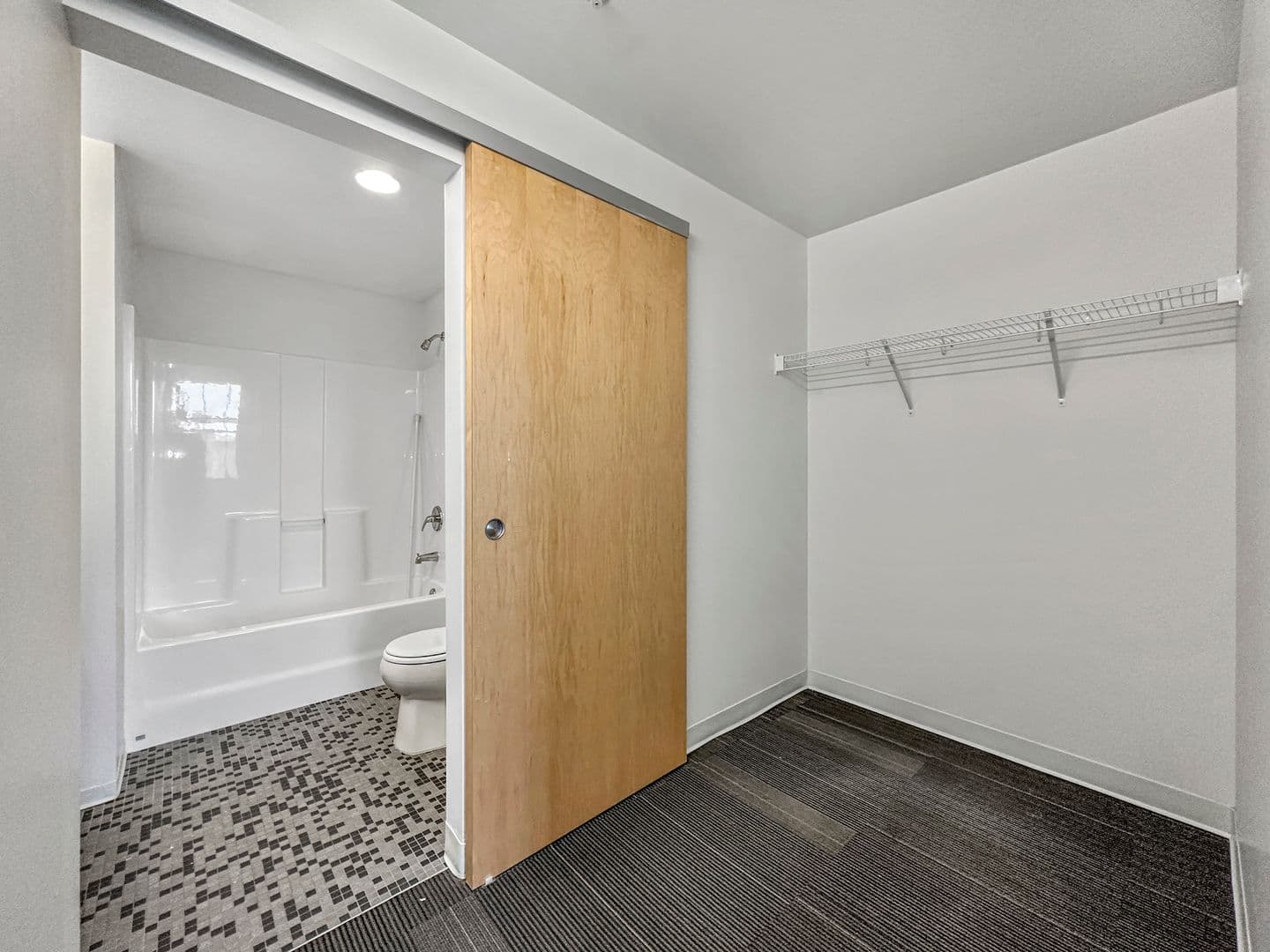 Des Moines Apartment: 405 6th Avenue