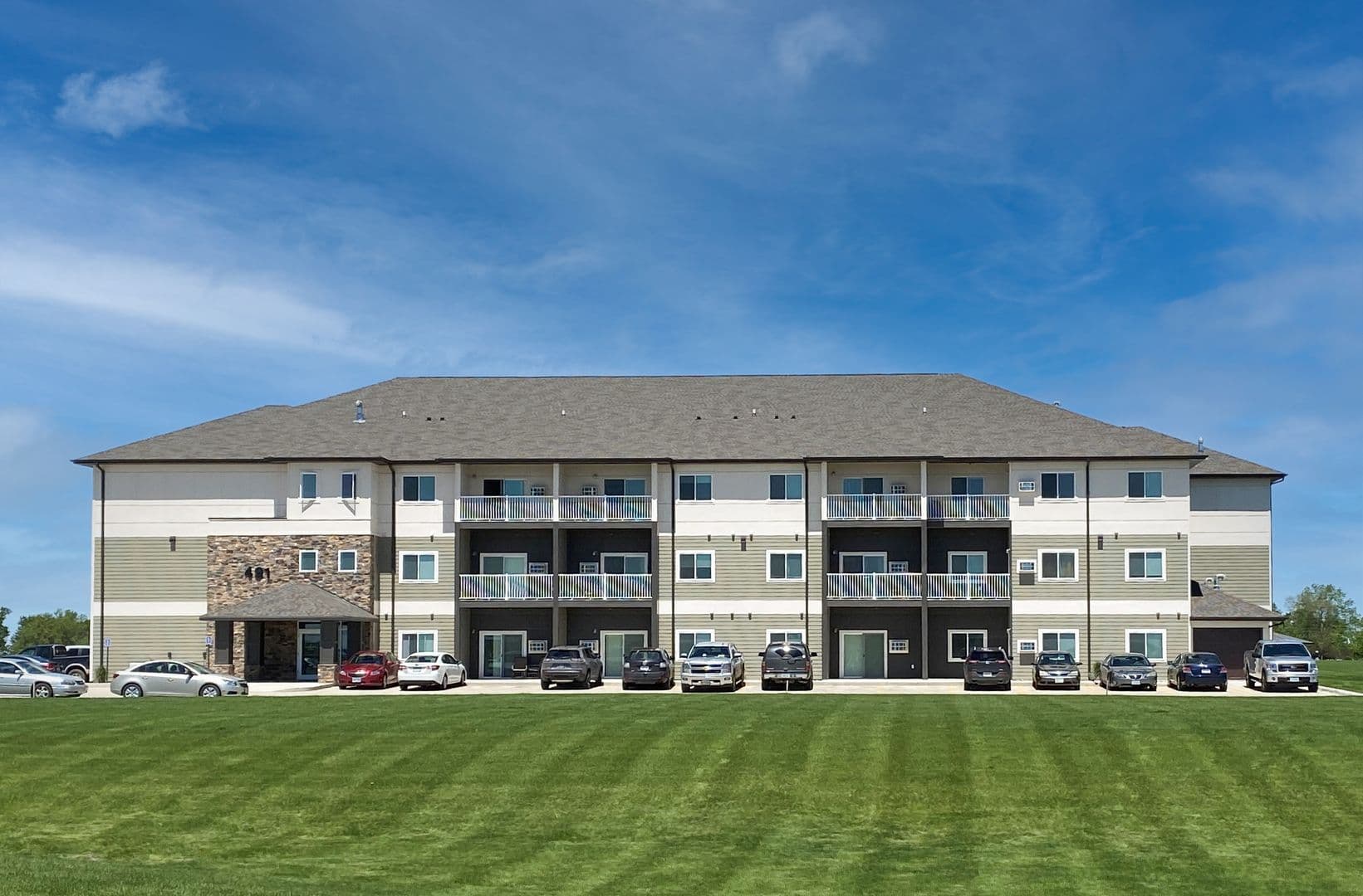 Sheldon Apartment: 491 Prairie Trail Rd
