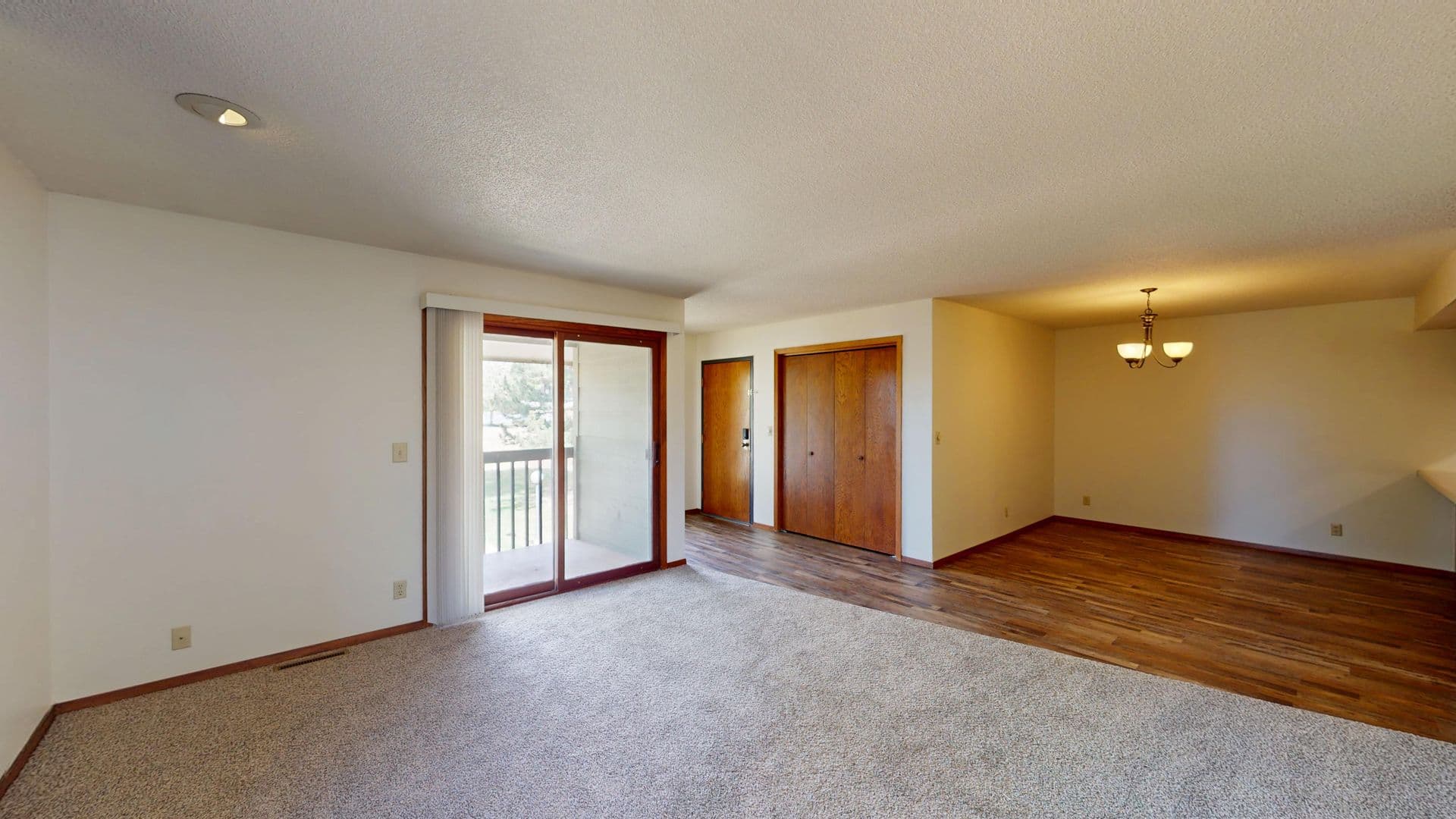 Rapid City Apartment: 3900-3951 Doral Dr