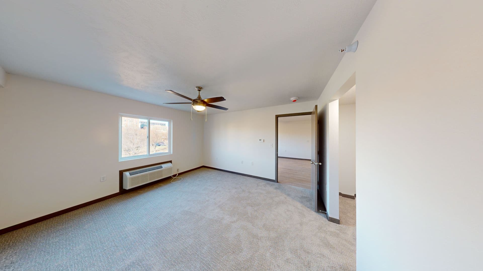Sioux City Apartment: 130 Nebraska St