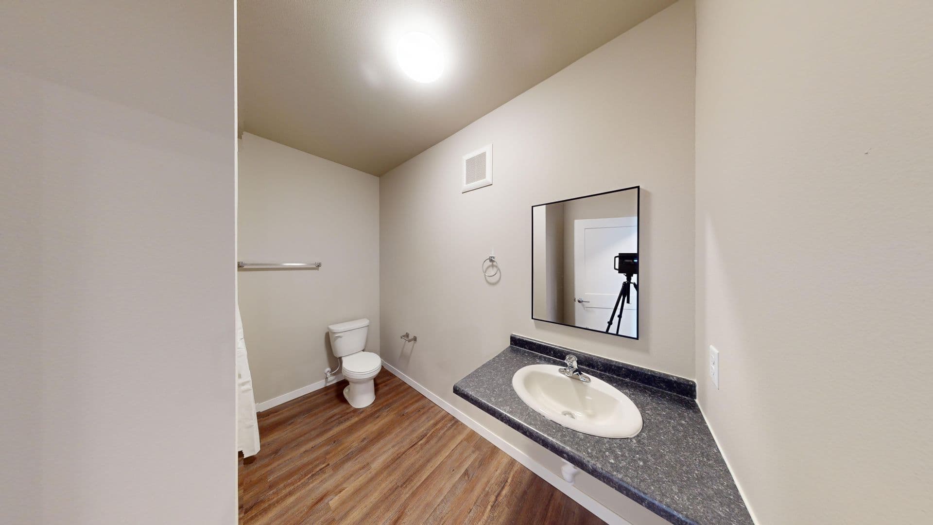 Sioux Falls Apartment: 4200 N Marion Road