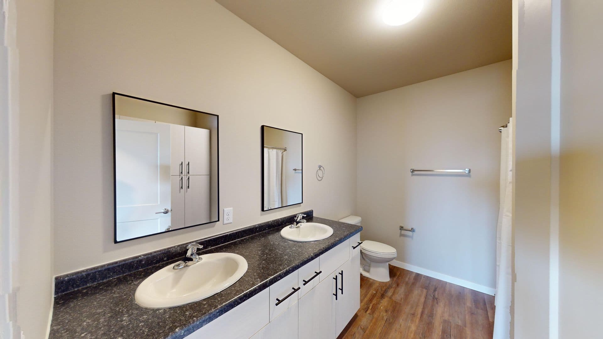 Sioux Falls Apartment: 4200 N Marion Road