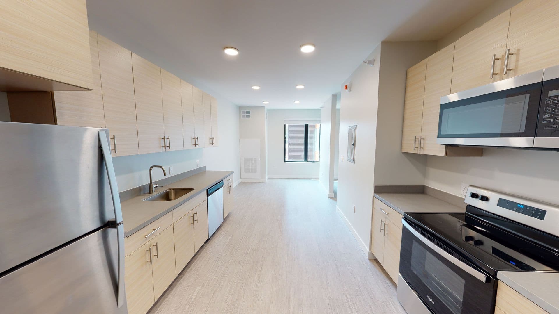 Des Moines Apartment: 2530 University Avenue