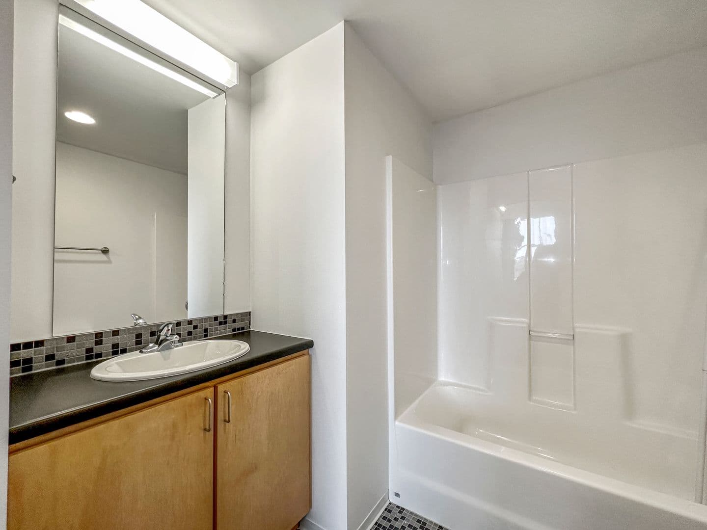 Des Moines Apartment: 405 6th Avenue