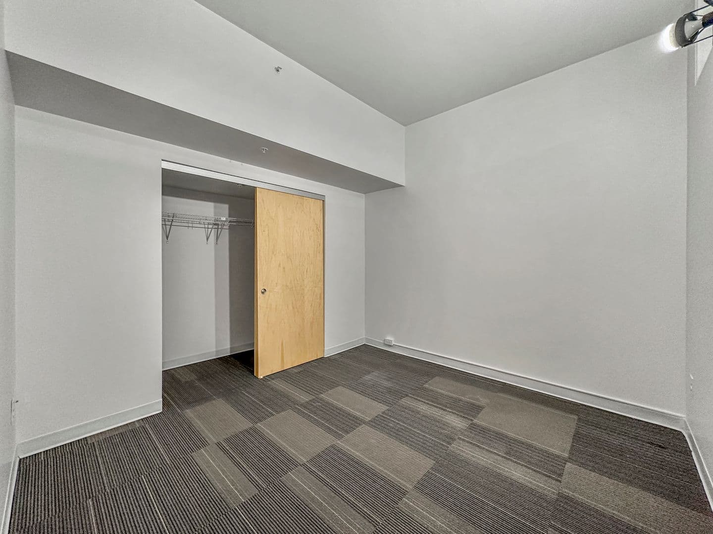 Des Moines Apartment: 405 6th Avenue