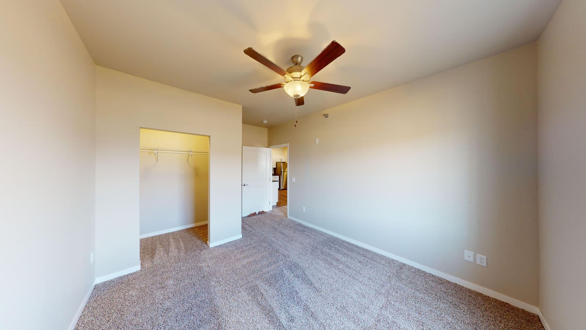 Sioux Falls Apartment: 4200 N Marion Road