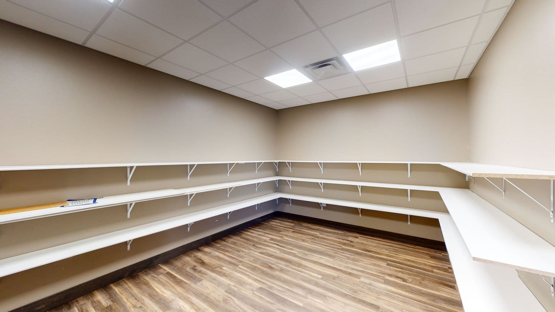 Sioux Falls Apartment: 4101 W. 54th Street North