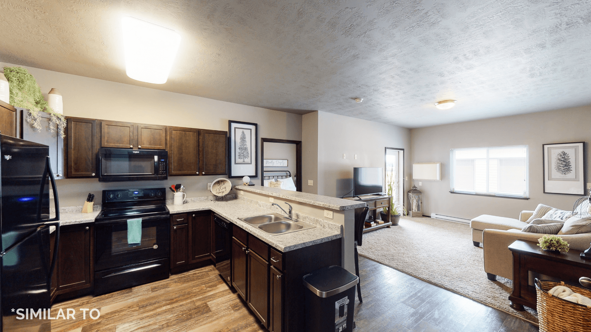 Sheldon Apartment: 491 Prairie Trail Rd