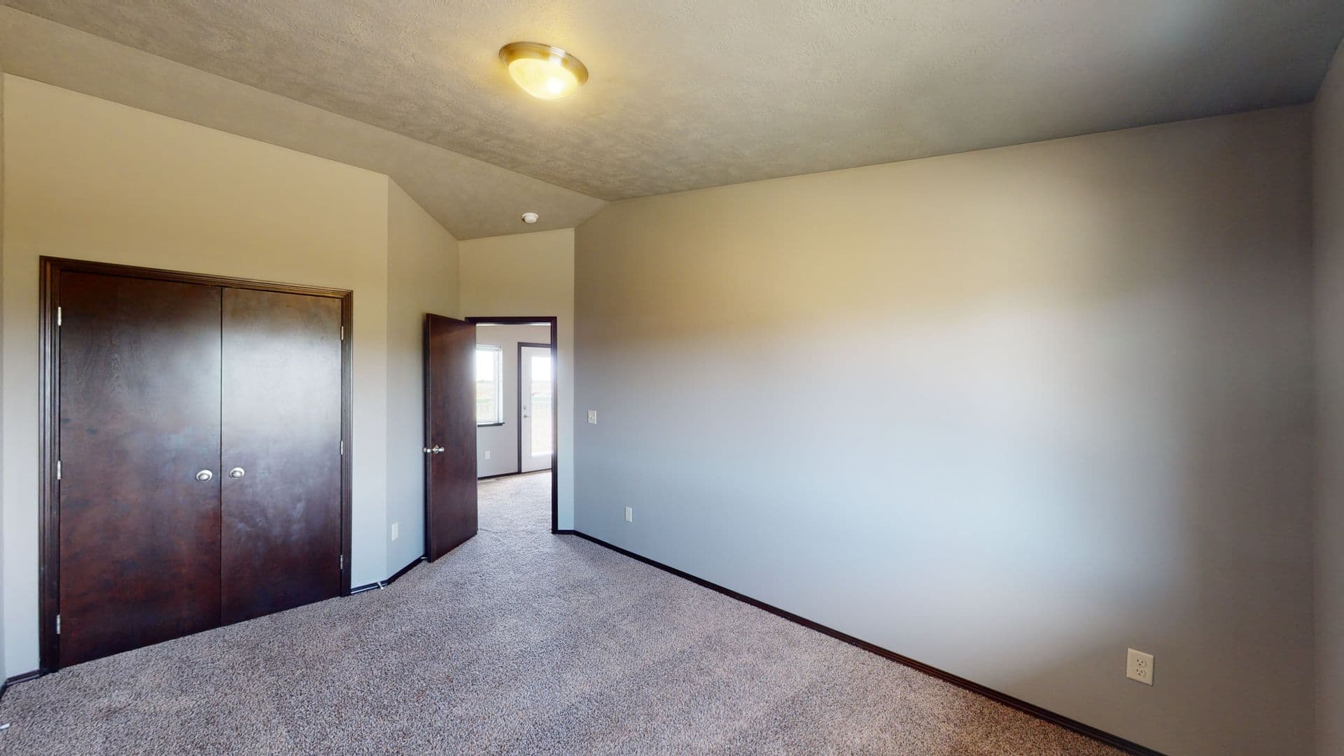 Sheldon Apartment: 491 Prairie Trail Rd