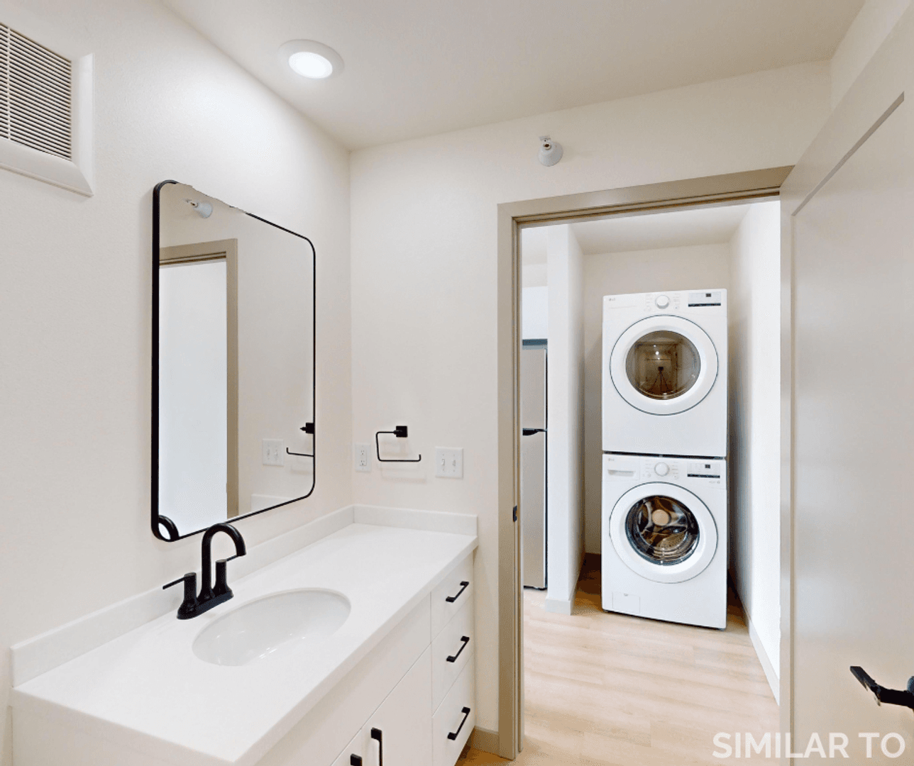 Brandon Apartment: 2401 E Country Club Ave