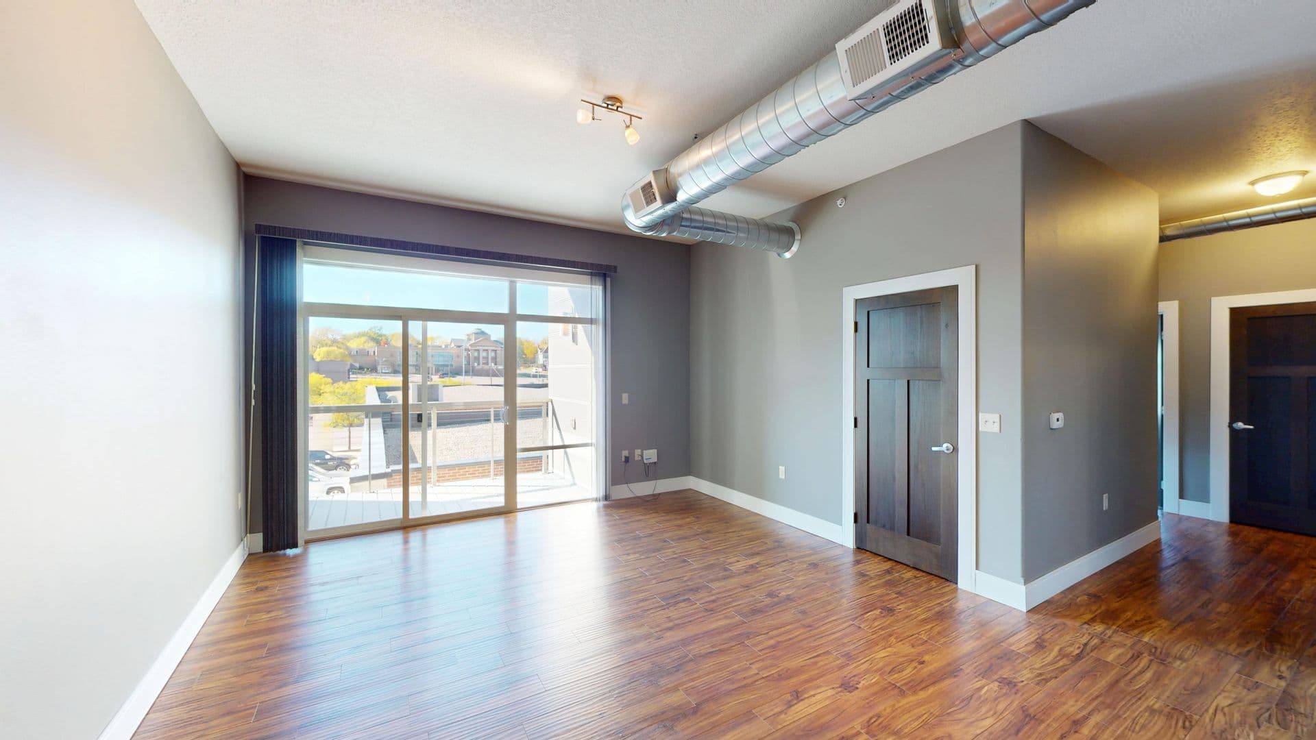 Sioux Falls Apartment: 115 N Dakota Ave
