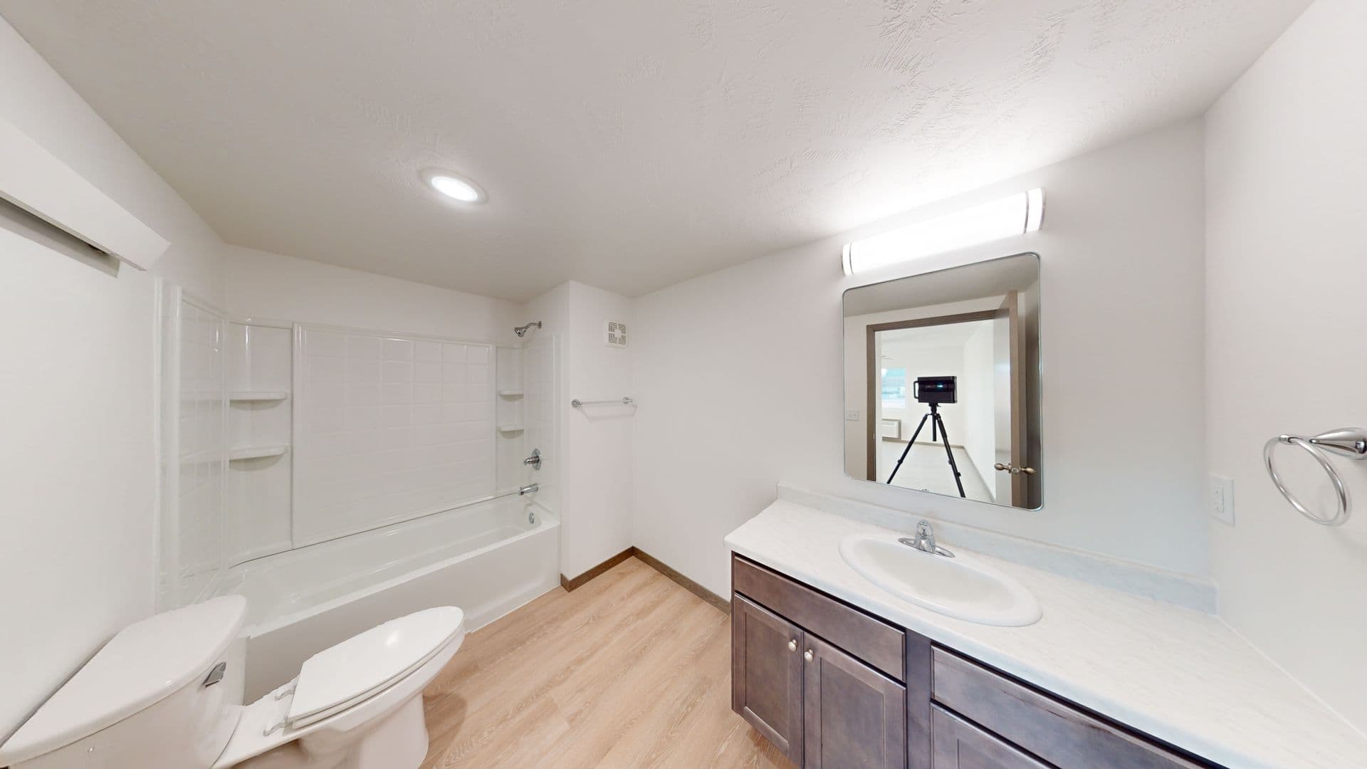 Sioux City Apartment: 130 Nebraska St