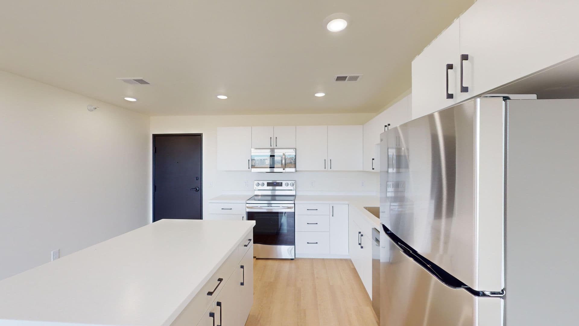 Sioux Falls Apartment: 3100 E Autumn Blaze Street