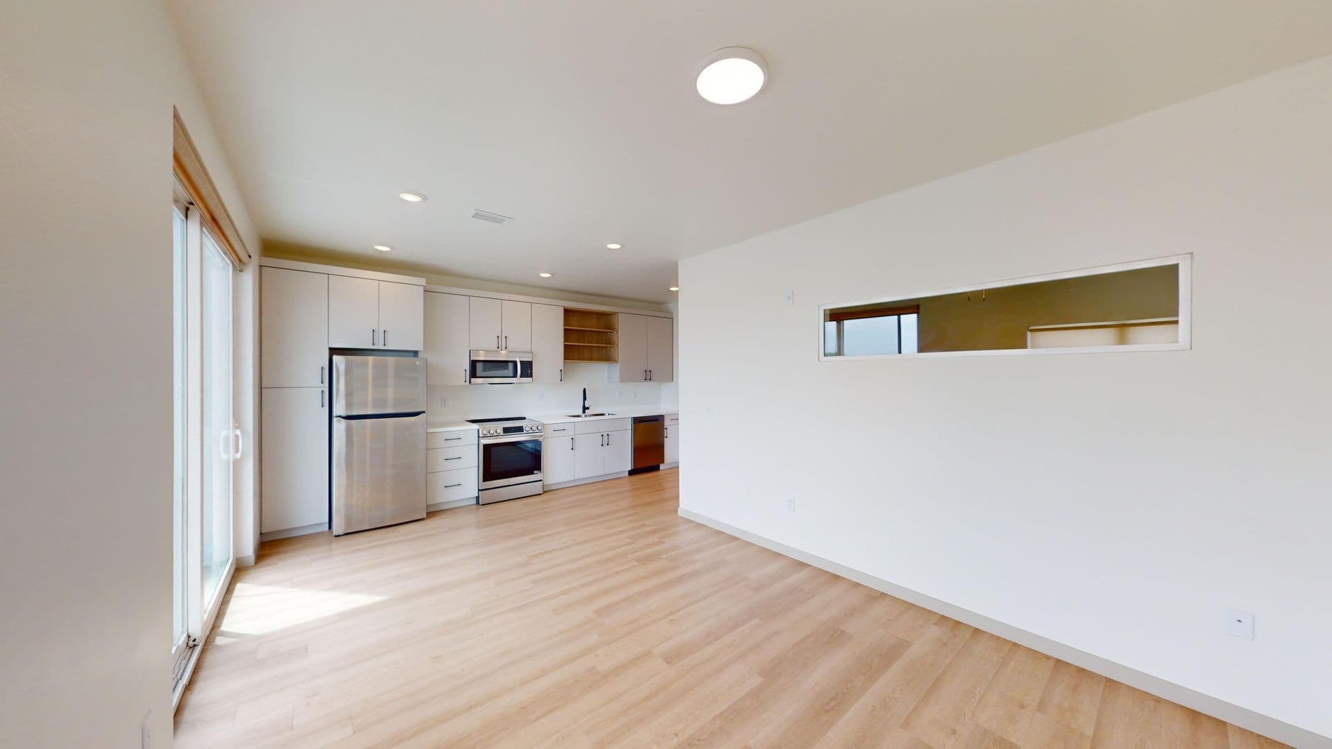 Sioux Falls Apartment: 2301 S Lorraine Pl