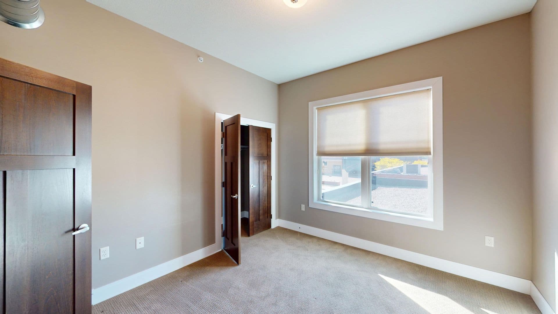 Sioux Falls Apartment: 115 N Dakota Ave