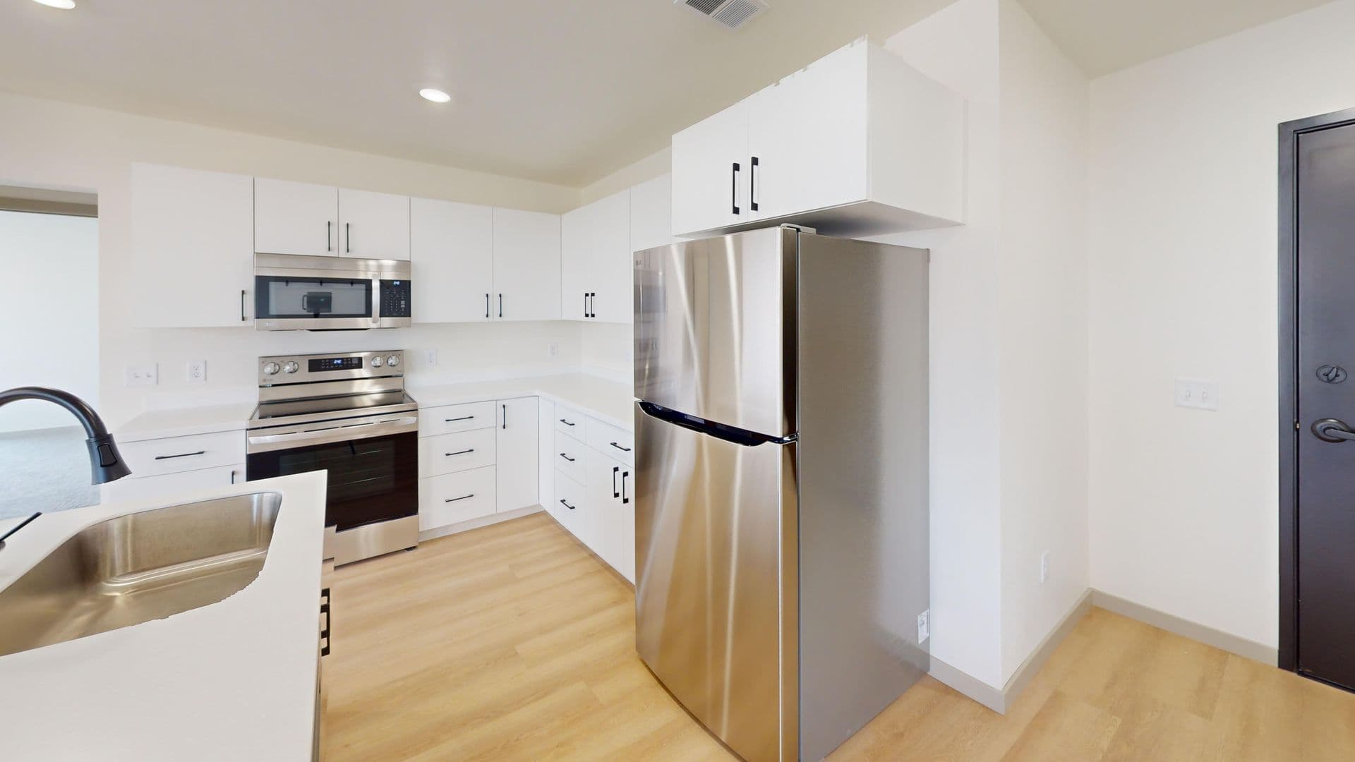 Sioux Falls Apartment: 3100 E Autumn Blaze Street