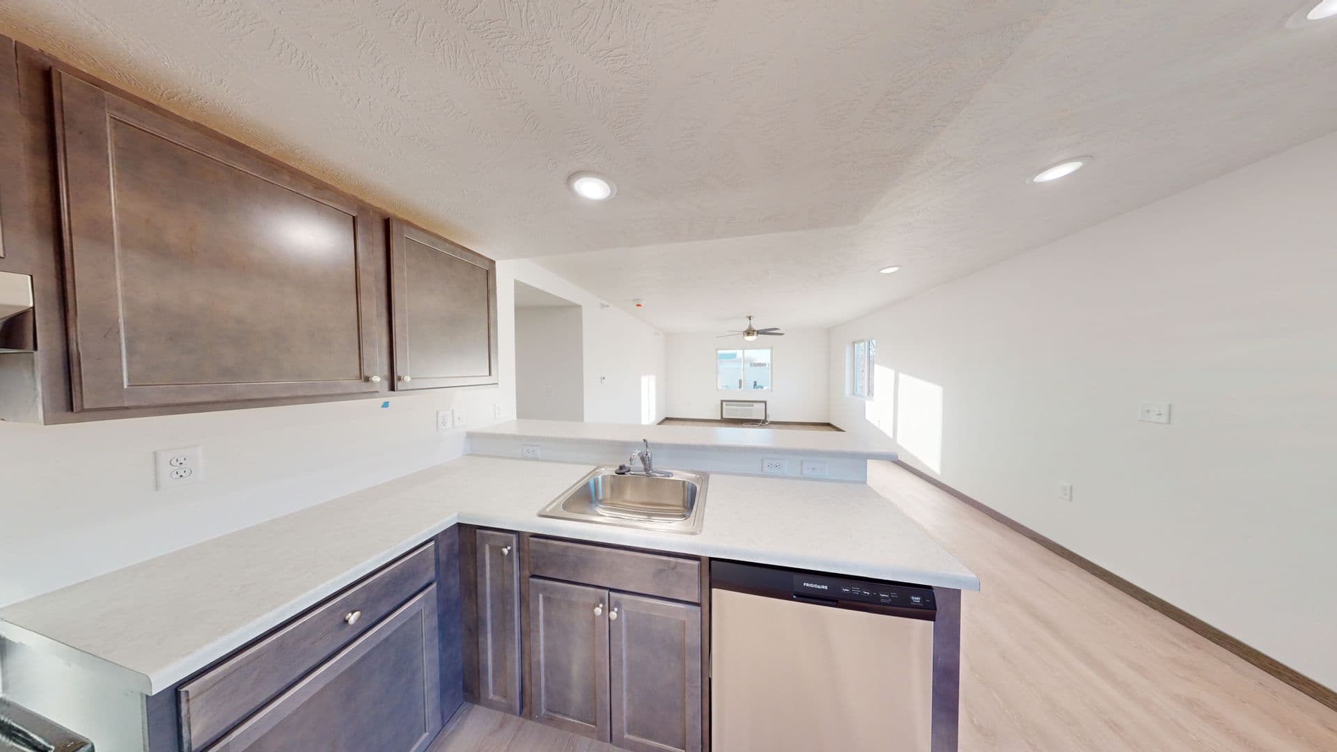 Sioux City Apartment: 130 Nebraska St