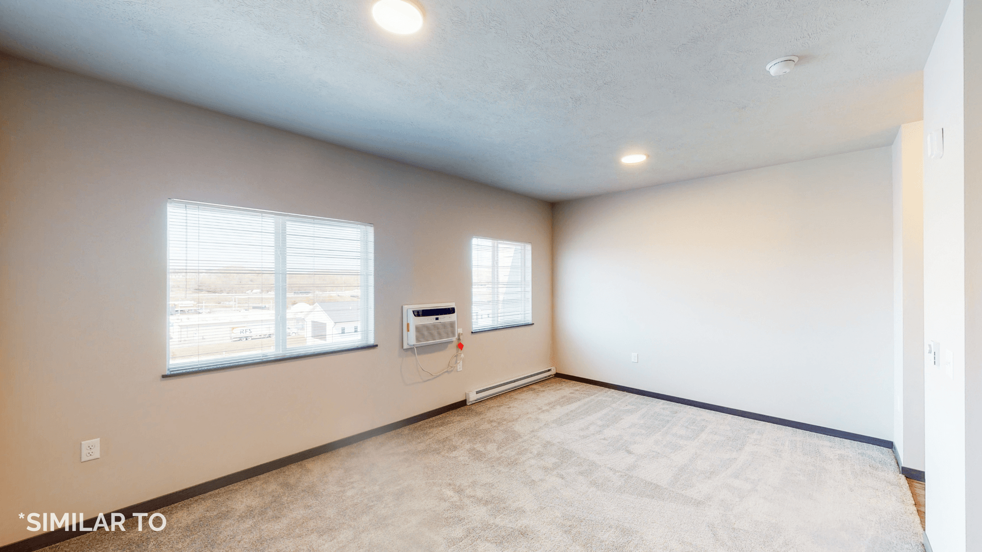 Sioux City Apartment: 5800 Sunnybrook Plaza