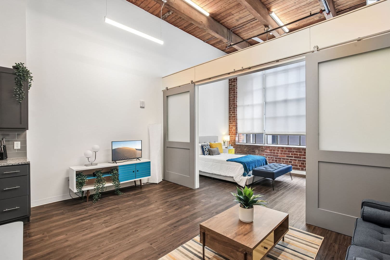 Leavenworth Apartment: 1100 N 2nd St