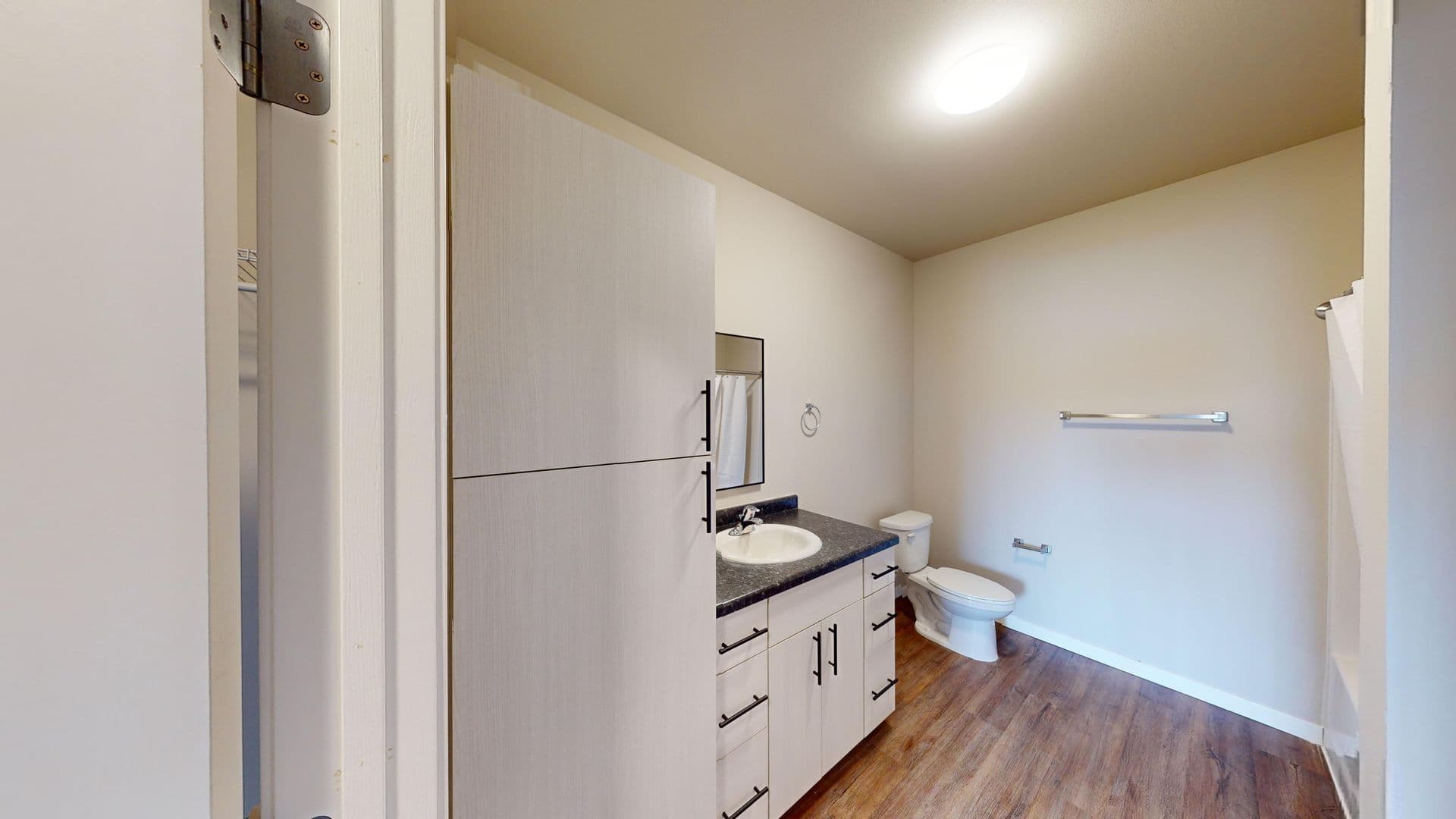 Sioux Falls Apartment: 4200 N Marion Road