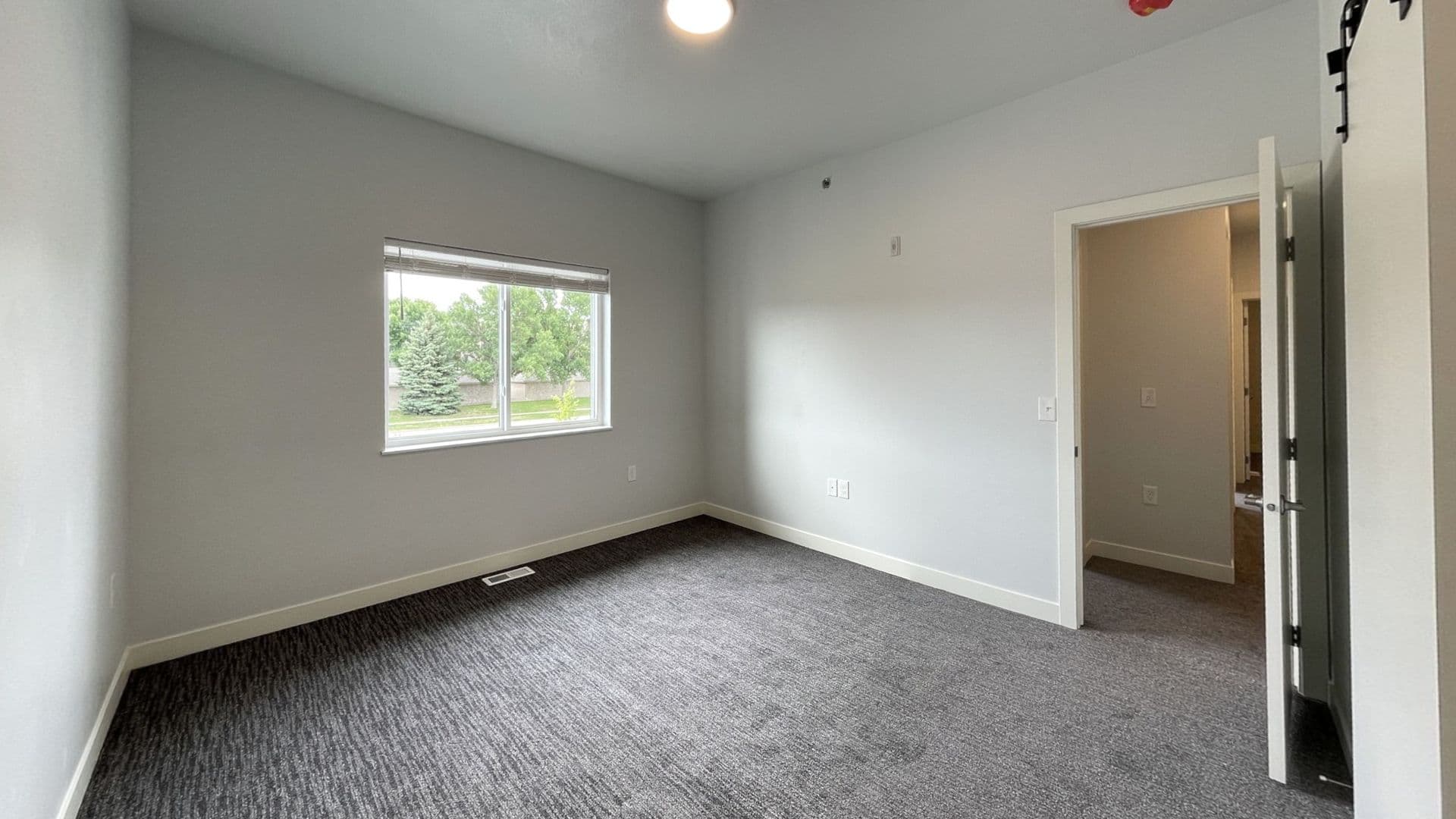 Sioux Falls Townhome: 5400 S Marion Rd