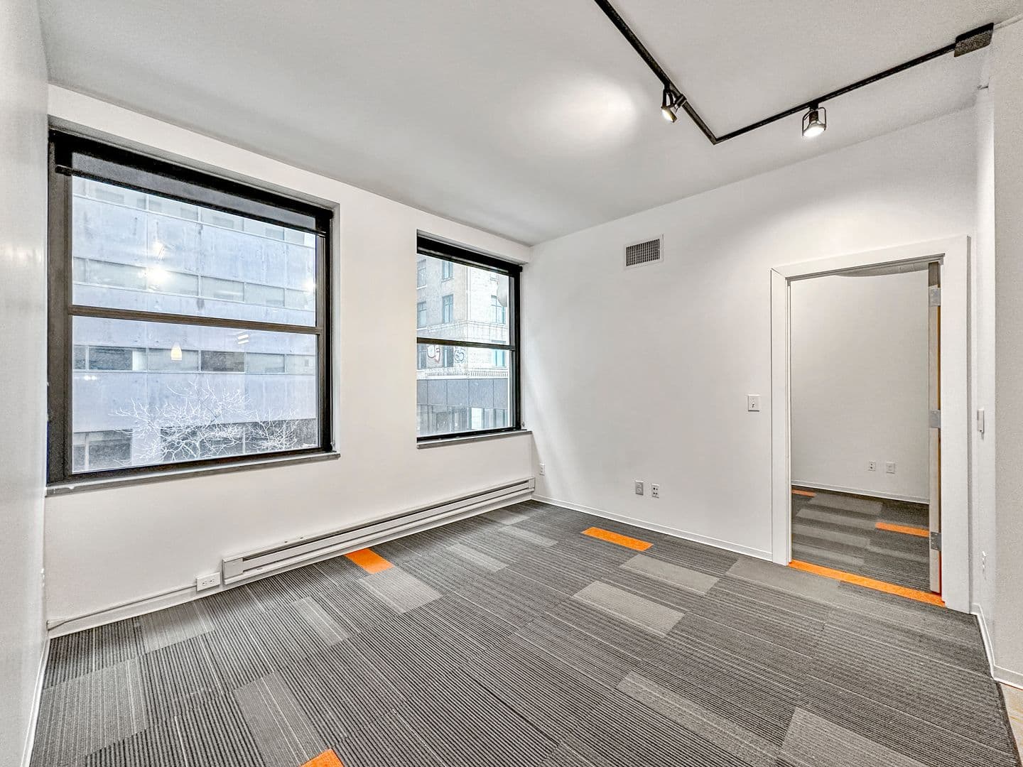 Des Moines Apartment: 405 6th Avenue