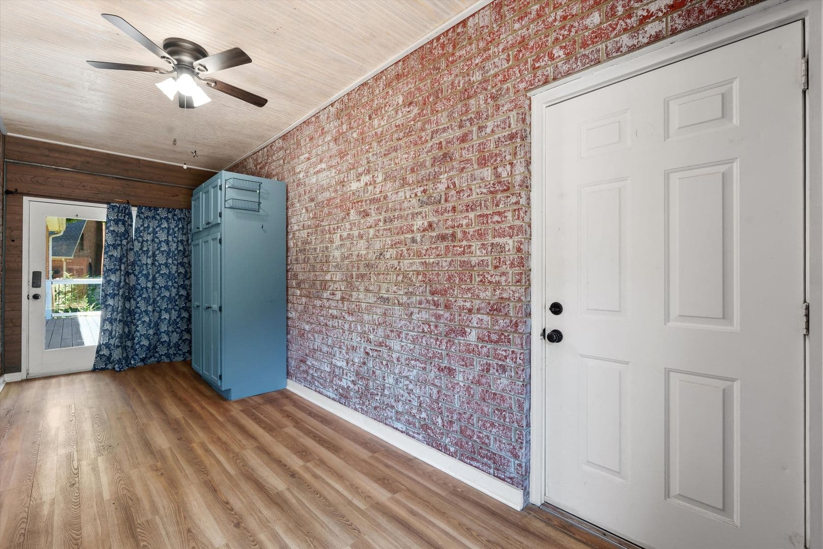 Smyrna House: 104 Oak Hill Drive