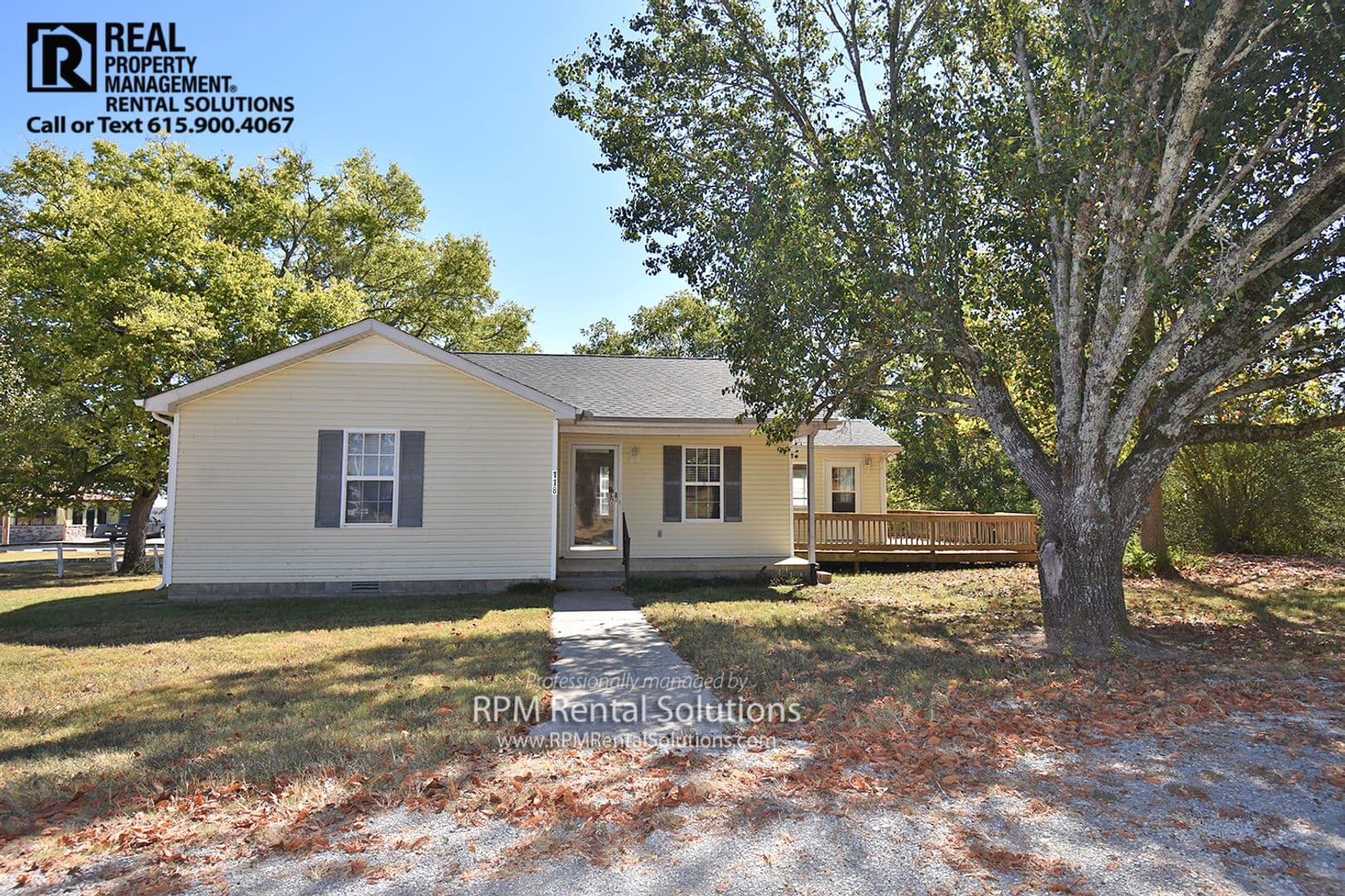 Eagleville House: 118 S. Main Street