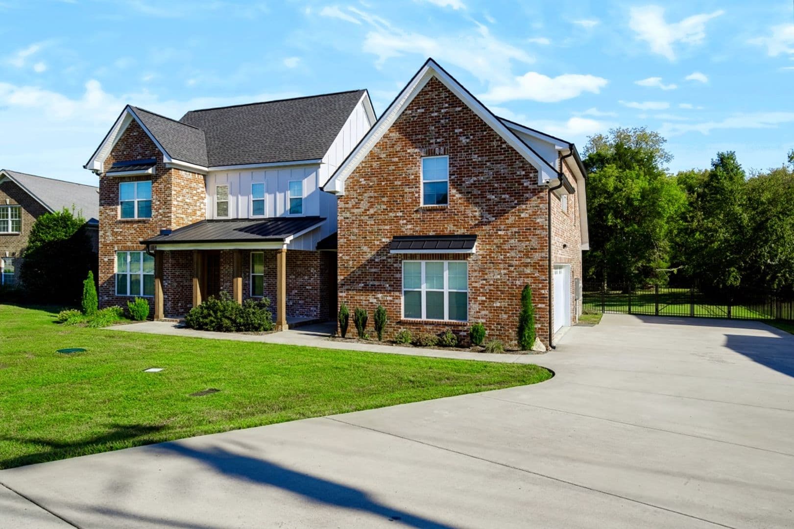 Smyrna House: 5943 Almaville Road