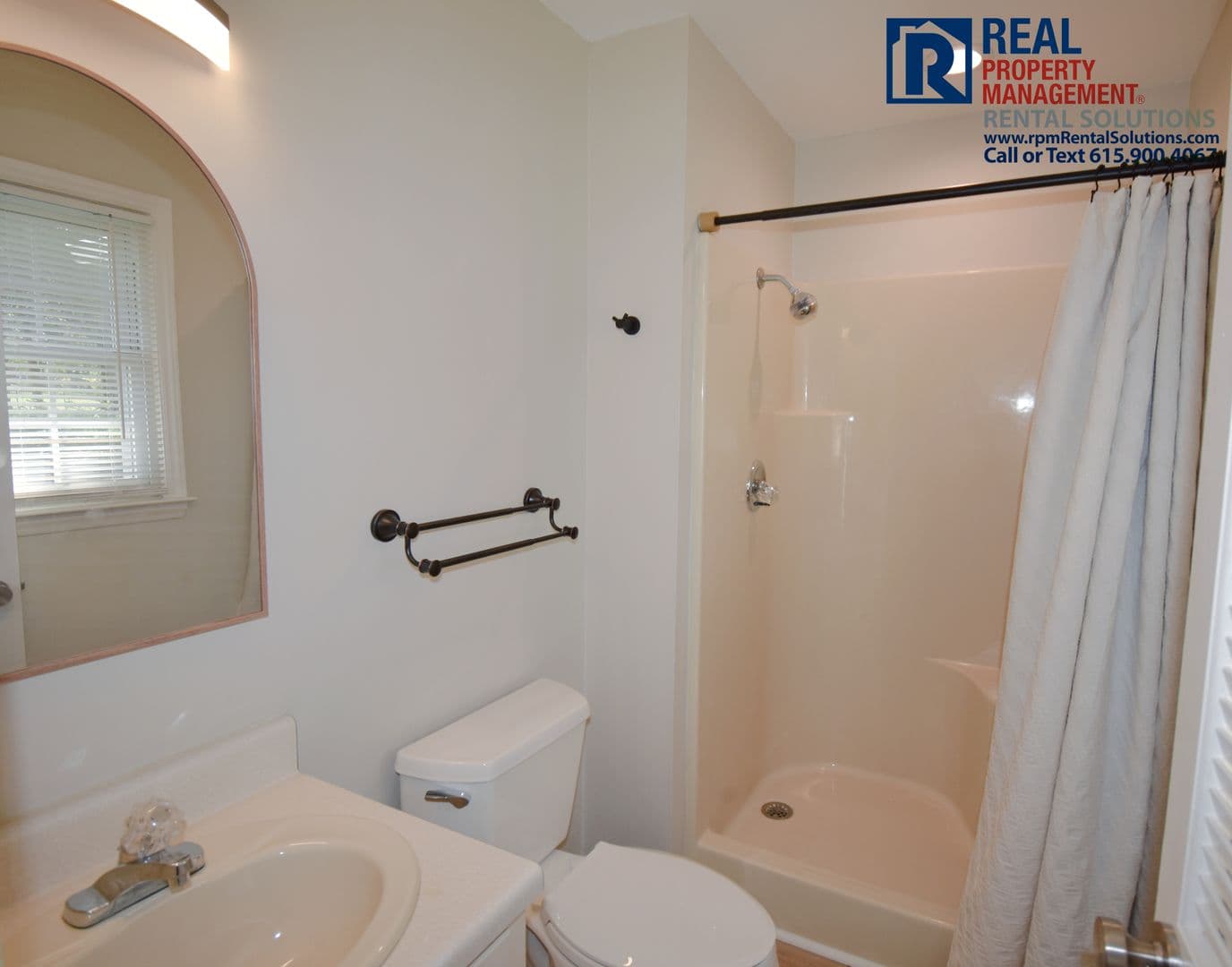 Murfreesboro House: 2107 Londonderry