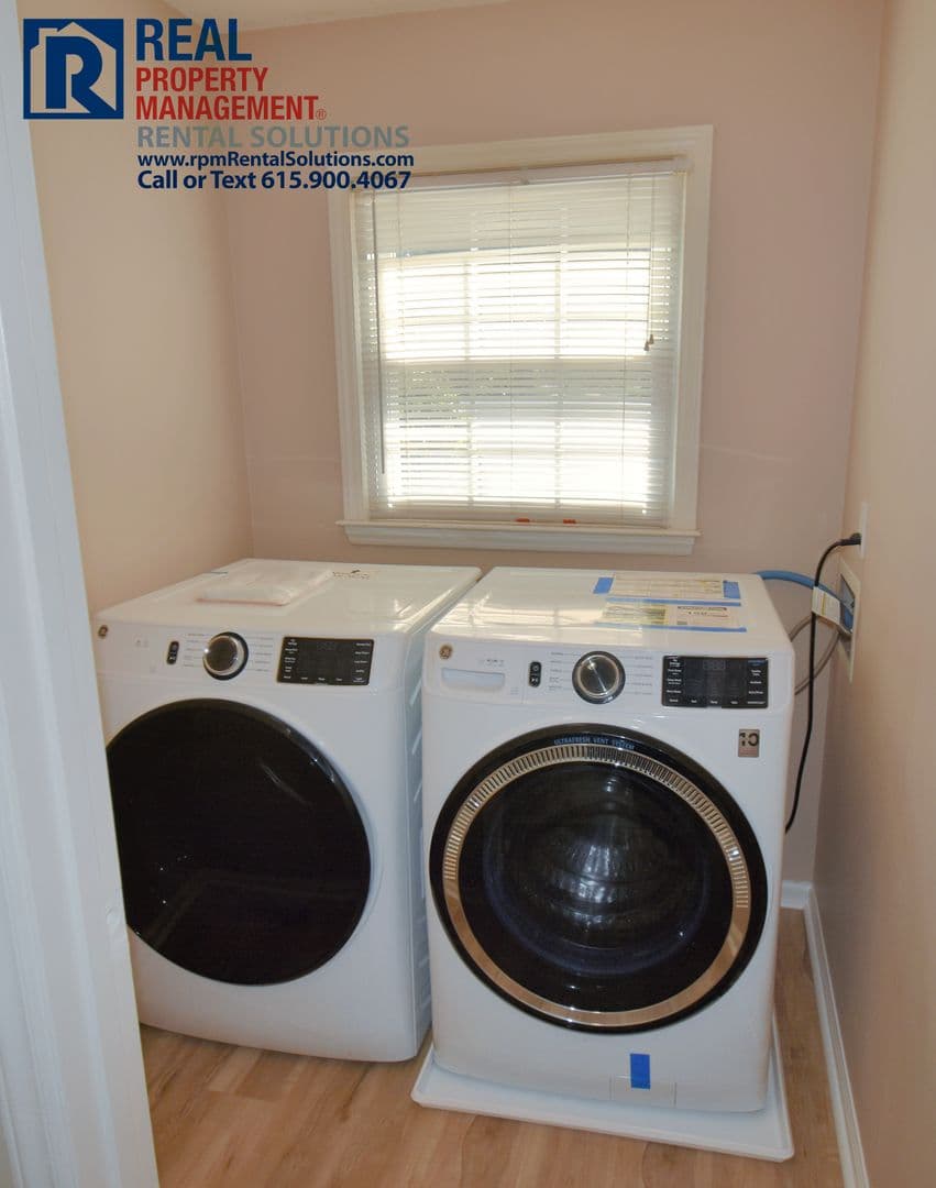 Murfreesboro House: 2107 Londonderry