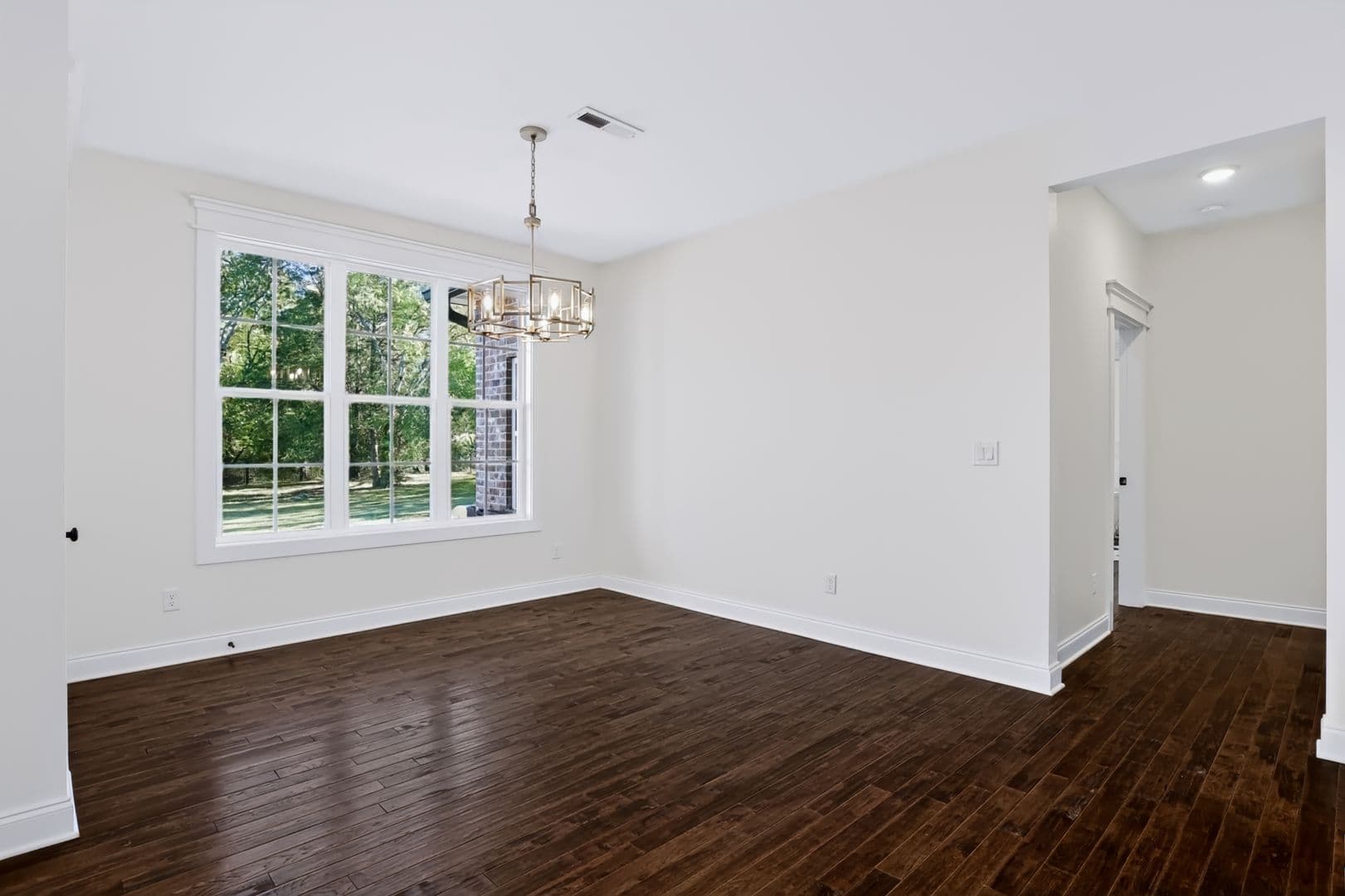 Smyrna House: 5943 Almaville Road