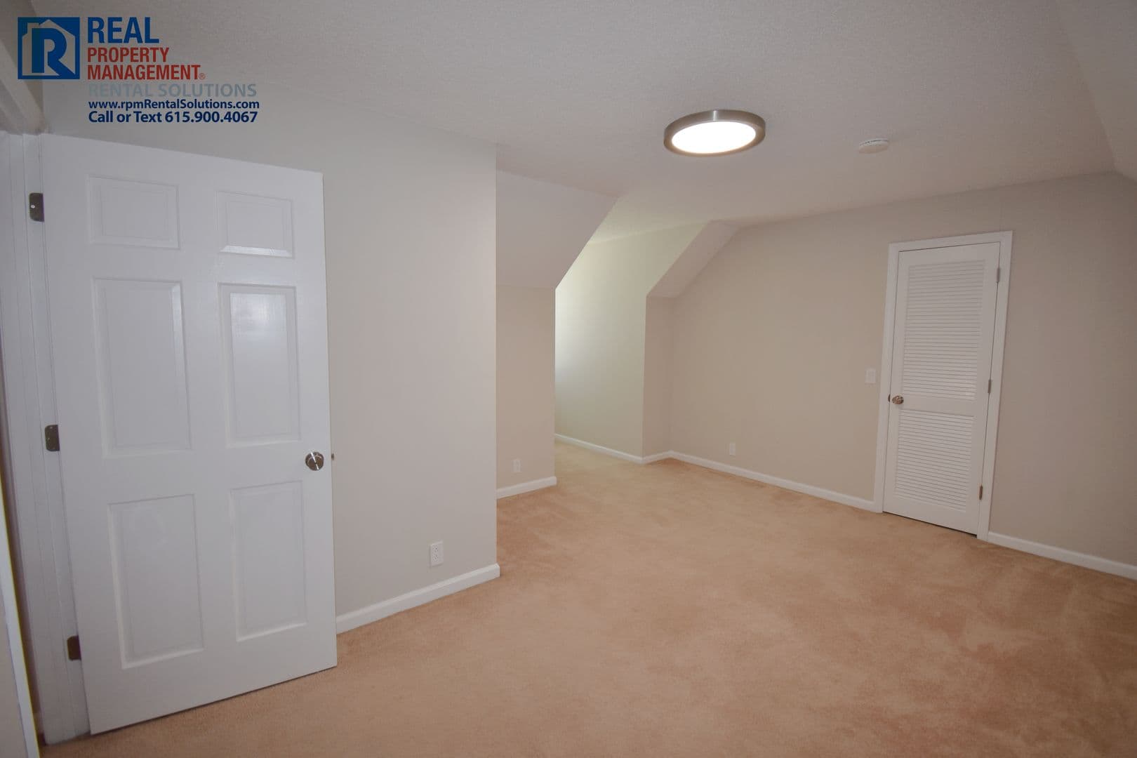 Murfreesboro House: 2107 Londonderry