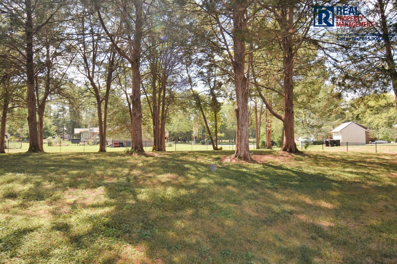Murfreesboro House: 2107 Londonderry